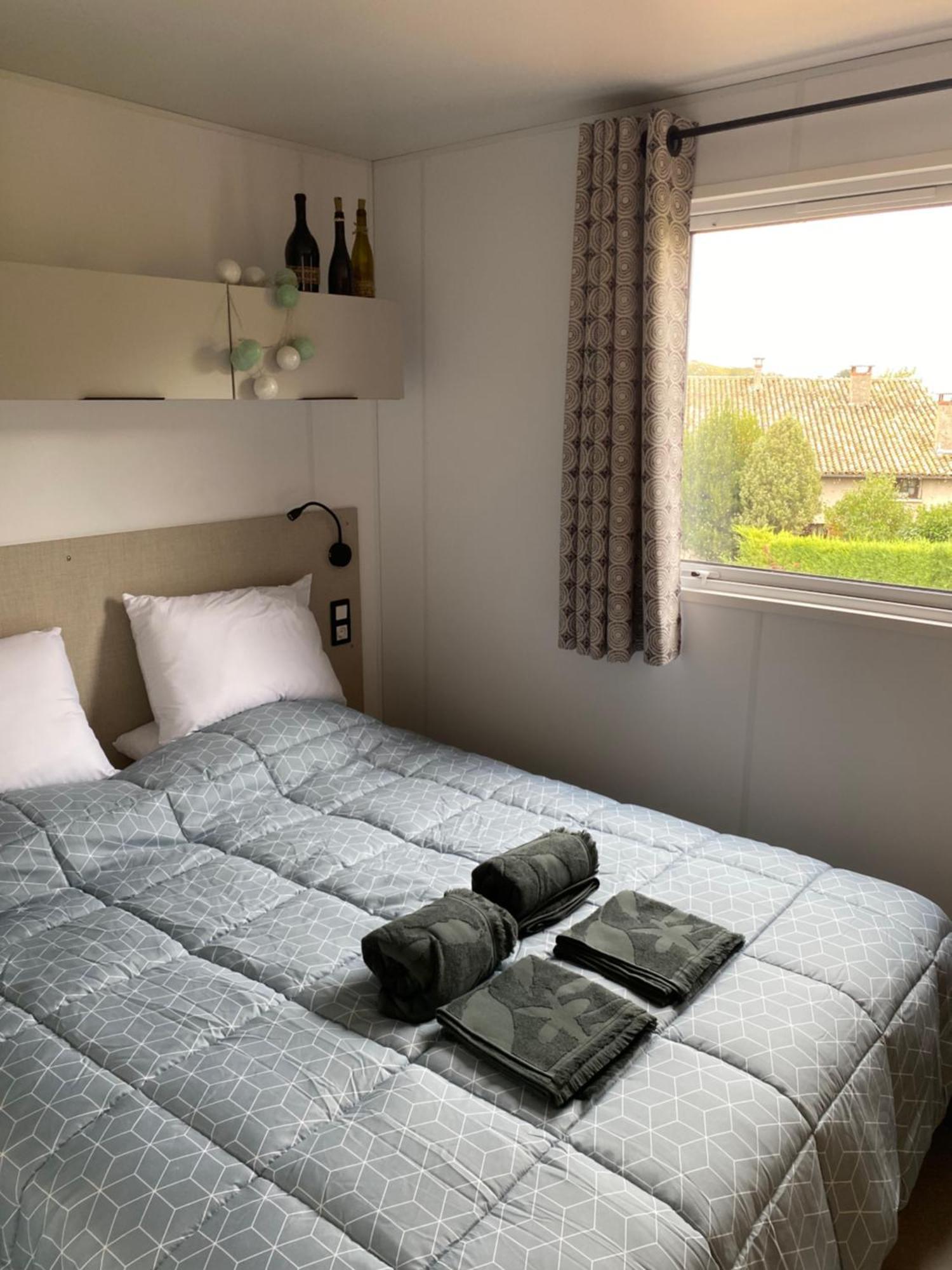 Le Bouchon De Liege Villa Beaujeu  Ngoại thất bức ảnh